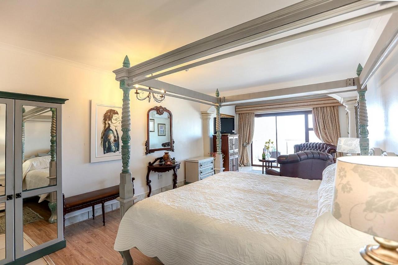 Misty Waves Boutique Hotel Hermanus Exterior photo